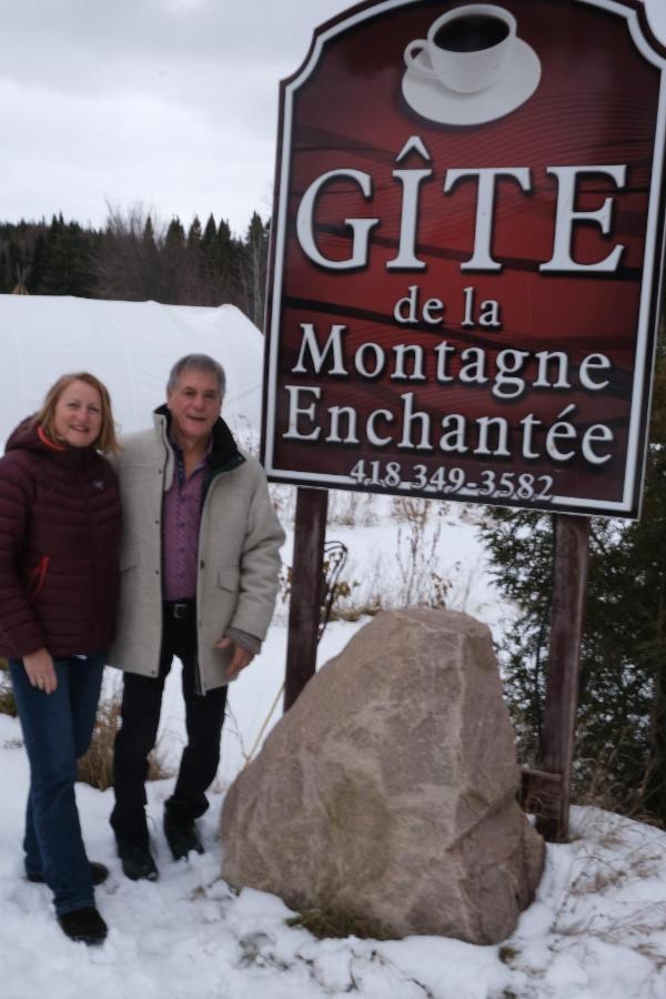 Gite De La Montagne Enchantee Metabetchouan-Lac-a-la-Croix Exterior photo